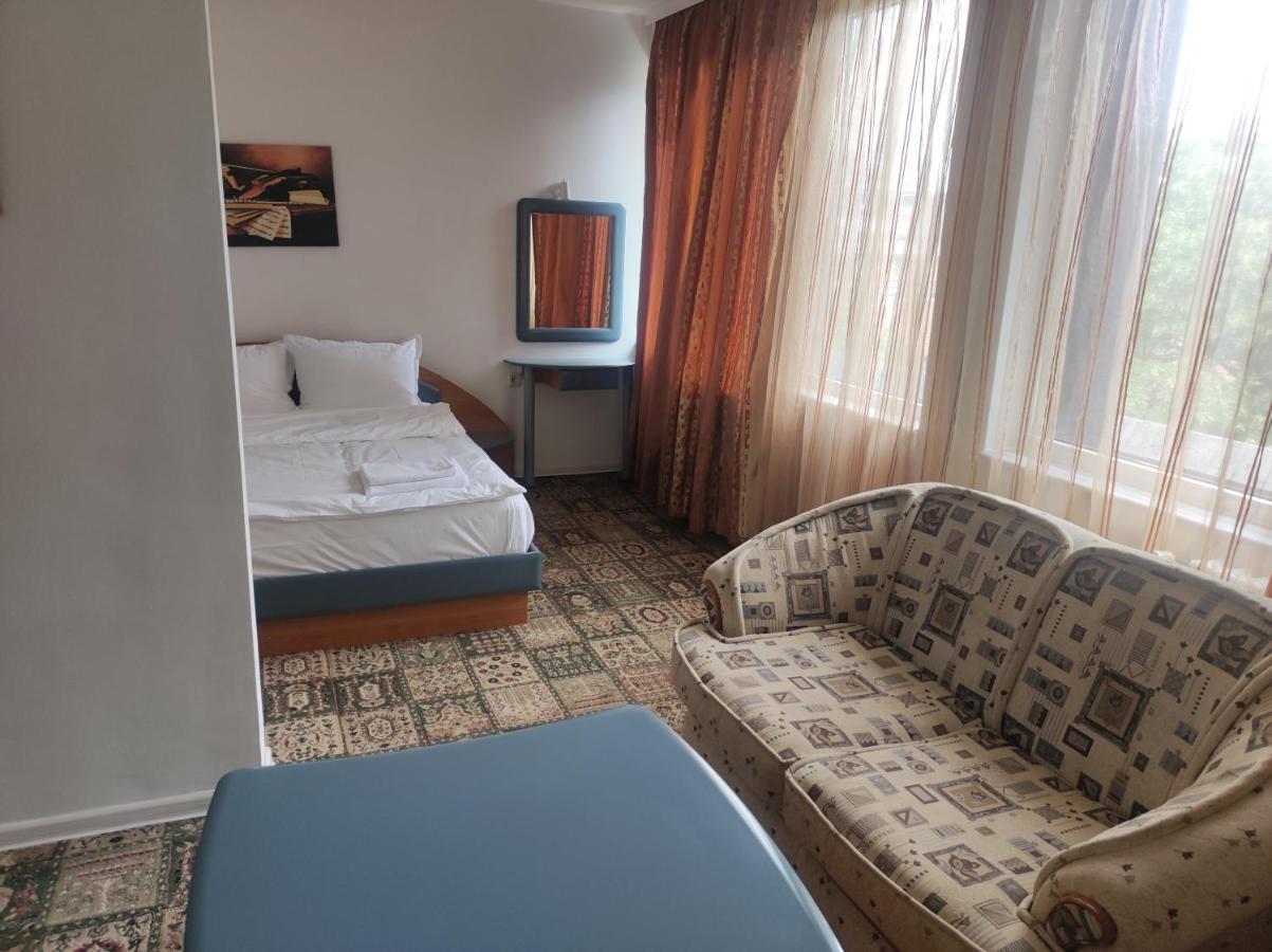 Кианти Hotel Kurdzhali Luaran gambar