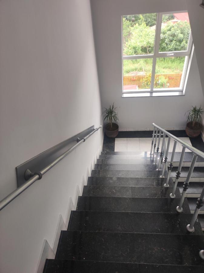 Кианти Hotel Kurdzhali Luaran gambar